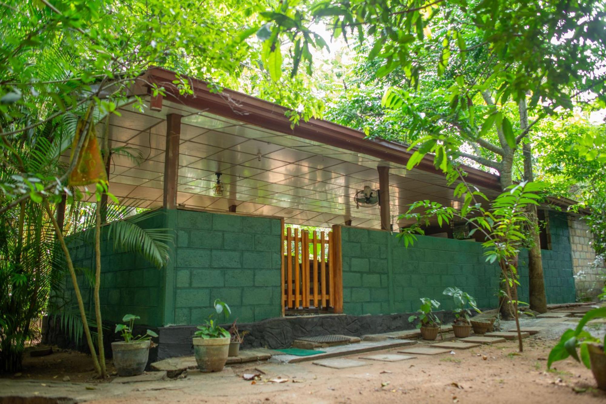 Silent Bungalow Удавалаве Экстерьер фото